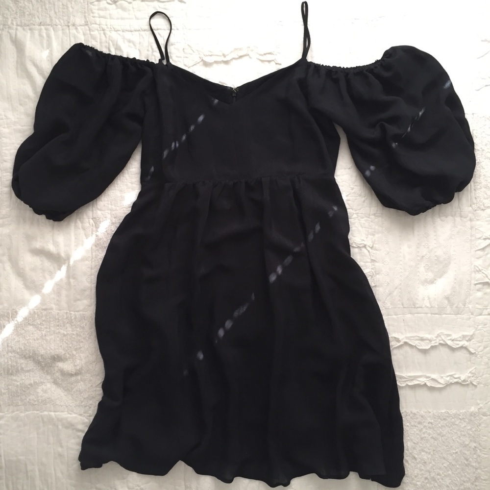 Flowing Off Shoulder Dress